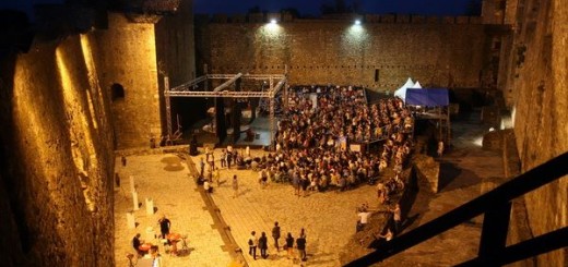 TUT-03_Iza-kulisa_08-07-2016_07