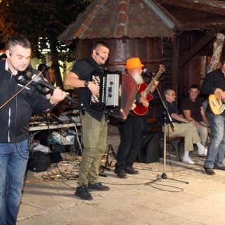 Tamburasi u vinskom gradu_23(1)