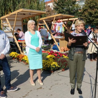 Sajam cveca i meda_03