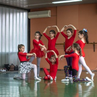 56781107_1316654451833158_8115682374735364096_n