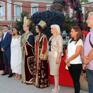 119142557_2450889978545900_6854710738226830191_o