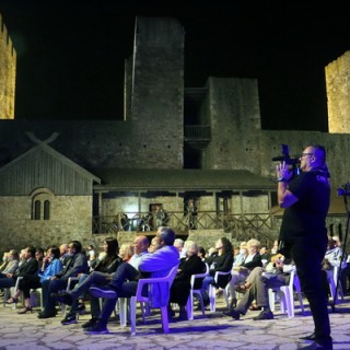 Teatar u tvrdjavi otvaranje 3_resize